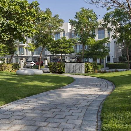 Stay By Latinem Luxury 2Br Holiday Home Cv B609 Near Burj Khalifa Dubai Exterior foto
